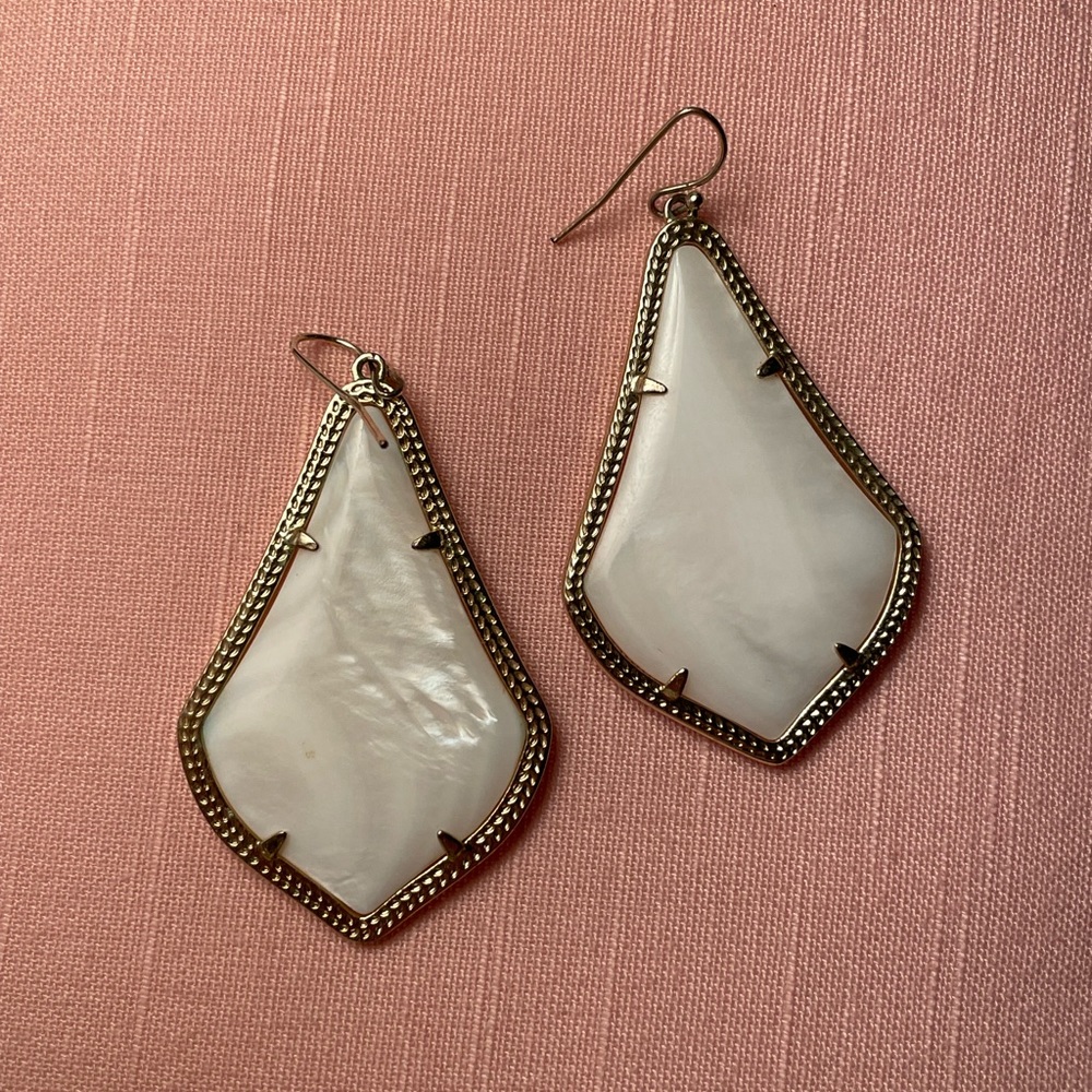 White Alexandra Kendra Scott Earrings gold